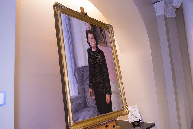 Presbyterian College honors Mary Bailey Vance Suitt with Rossin Portrait
